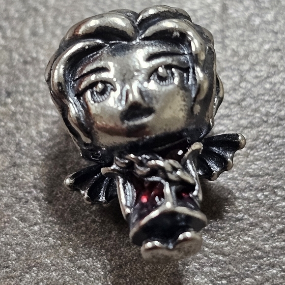 Authentic Pandora Game of Thrones Daenerys Charm - Picture 2 of 6